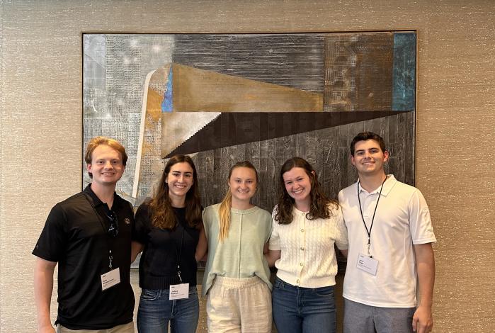 Dean meets with students from City of Refuge