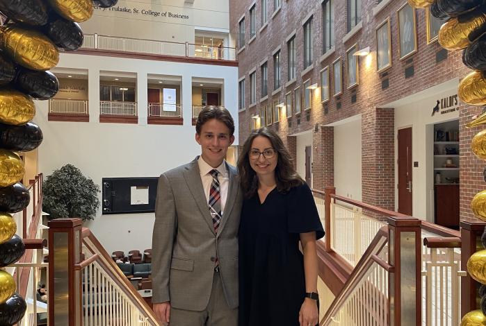 Image: Maddie and Max Mysterik